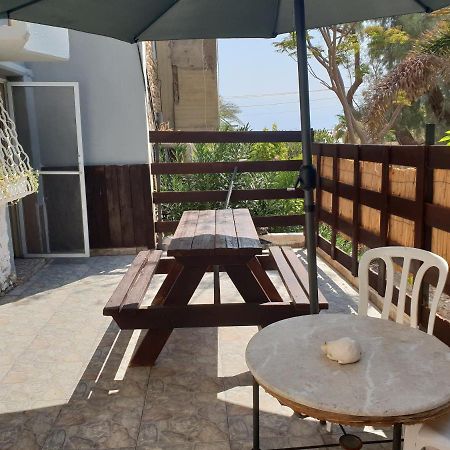 Naama Rooms For Rent Neve Zohar Exterior foto